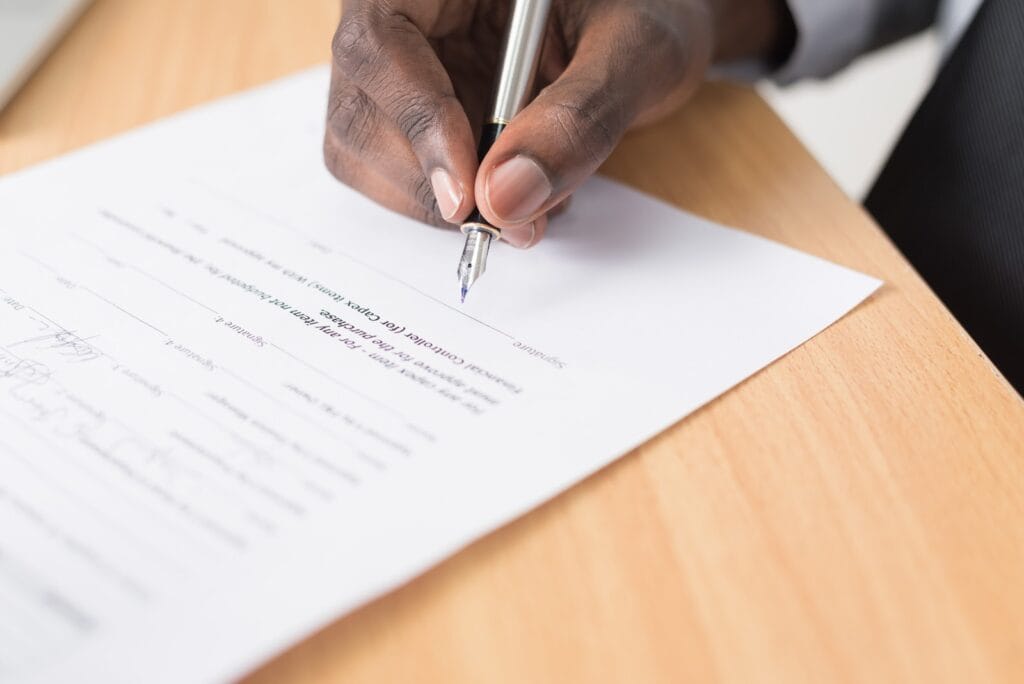 When to ask for a raise (+ tips to make sure you get one)