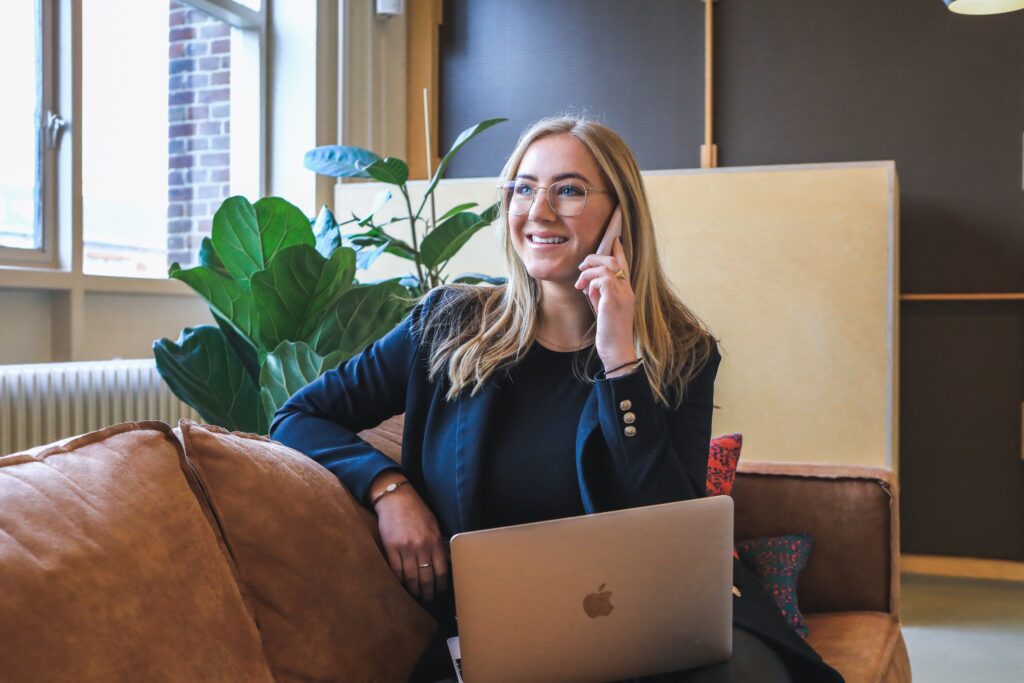 How to nail any phone interview (the ESSENTIAL 2025 guide)