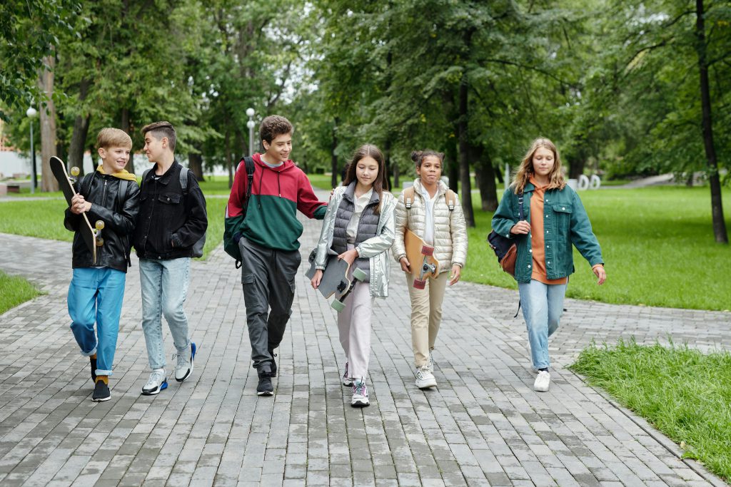 Best Way to Save Money for Kids (7 Smart Strategies That Work)